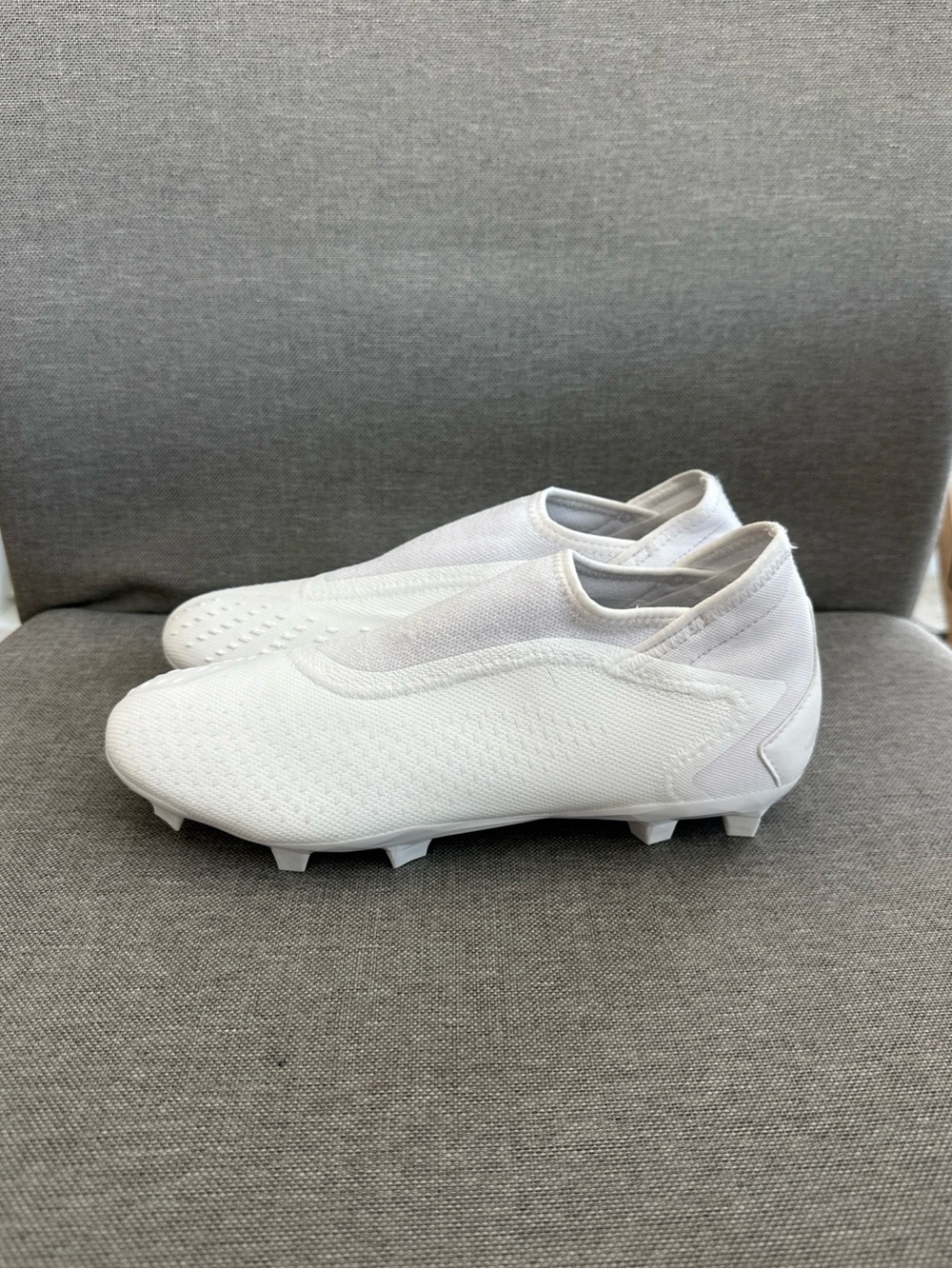 adidas Predator Accuracy.3 Laceless FG White Soccer Cleats Size 8,5  FZ6111